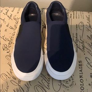 Vince Torrin style sneakers